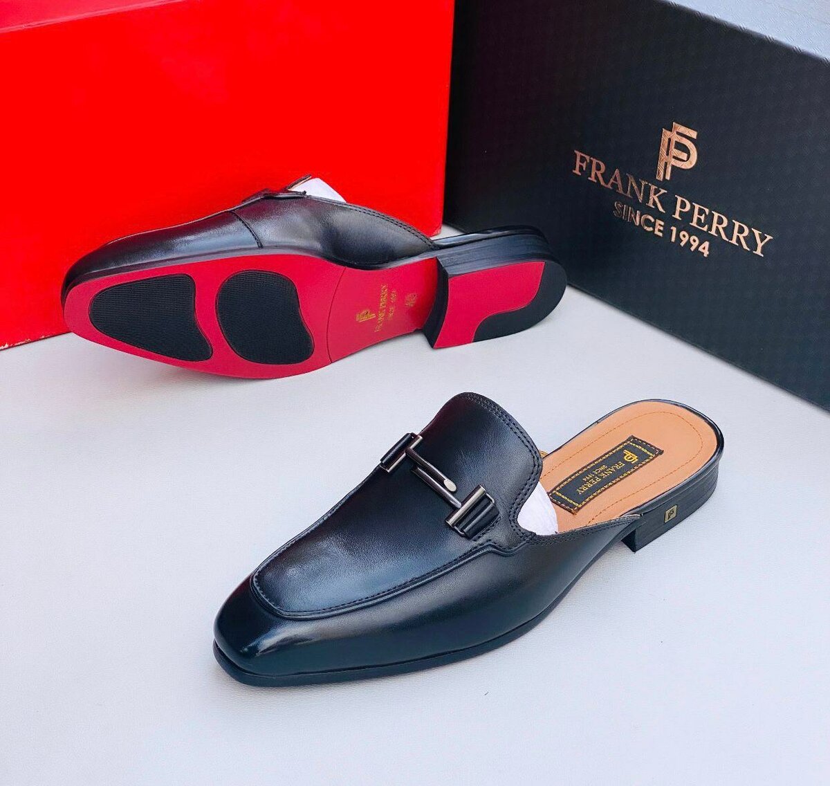 Frank Perry Solid Leather Formal Shoes