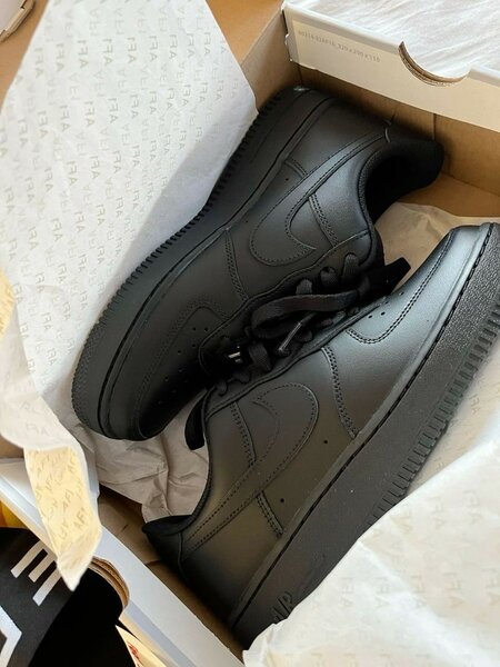 Air force noir