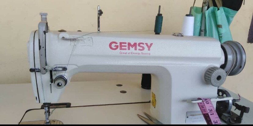 GEMSY INDUSTRIAL SEWING MACHINE