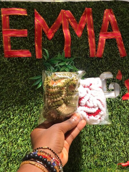 Chouchous en crochet colorés