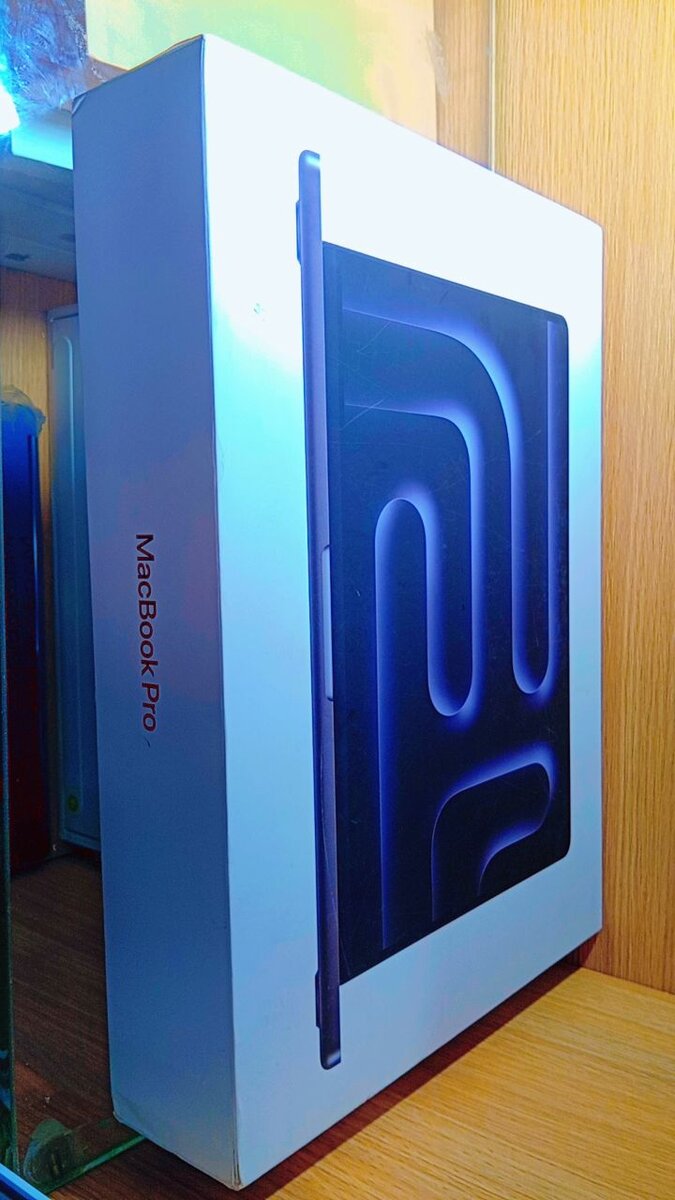 MacBook Pro 14" M4 Max Chip