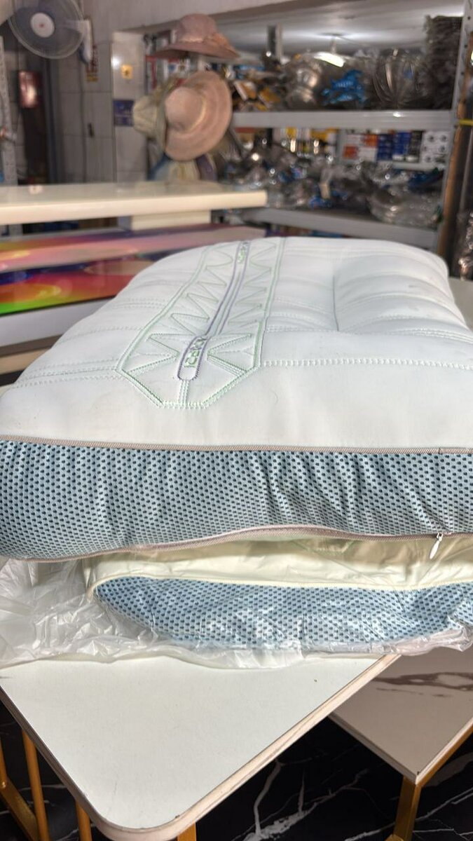 Coussins importés très bonne qualité