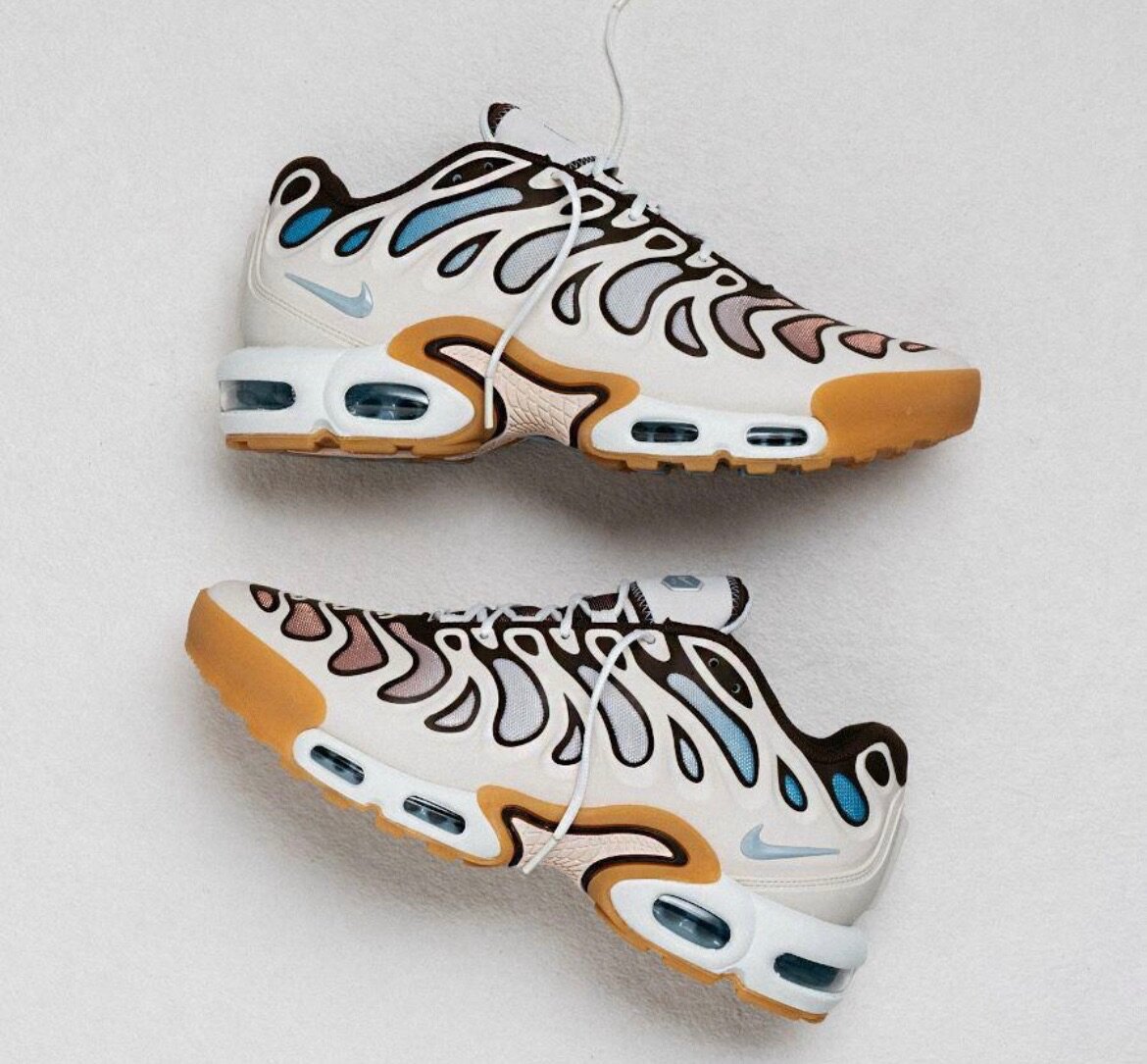Nike air max plus drift