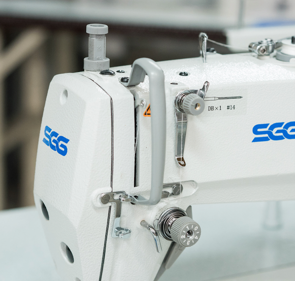 Piqueuse industrielle 8900