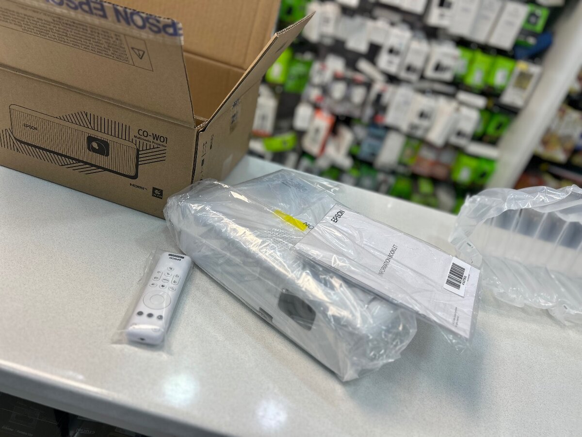 ESPON CO-W01 Projector