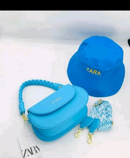 Sac bandoulière et bob ZARA