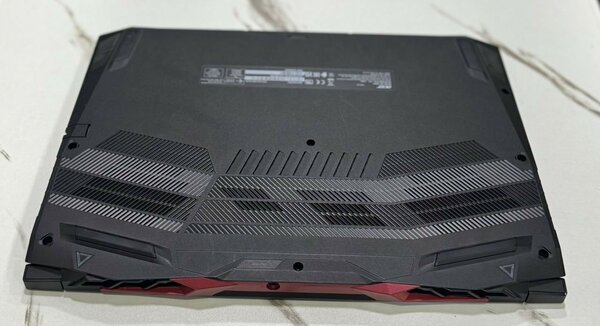 ACER NITRO AN515-56 CORE I5 1