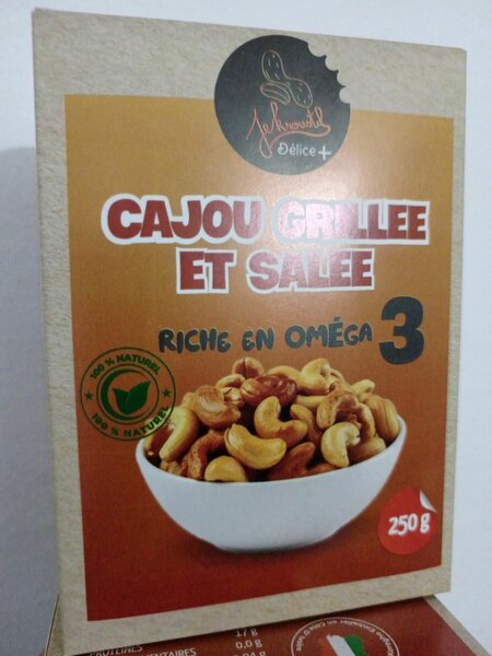 cajou grillee et salee  jekroutil