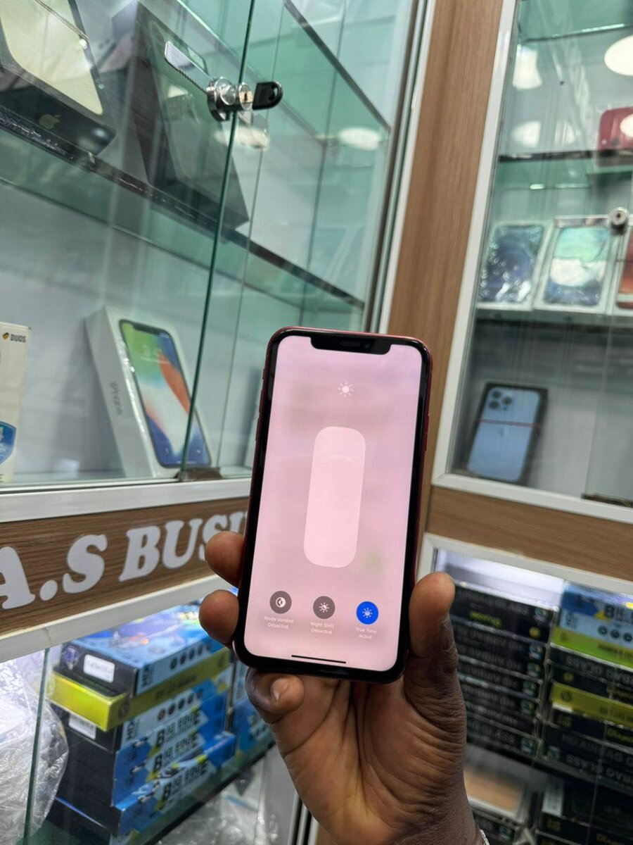 iPhone XR Rouge 64giga