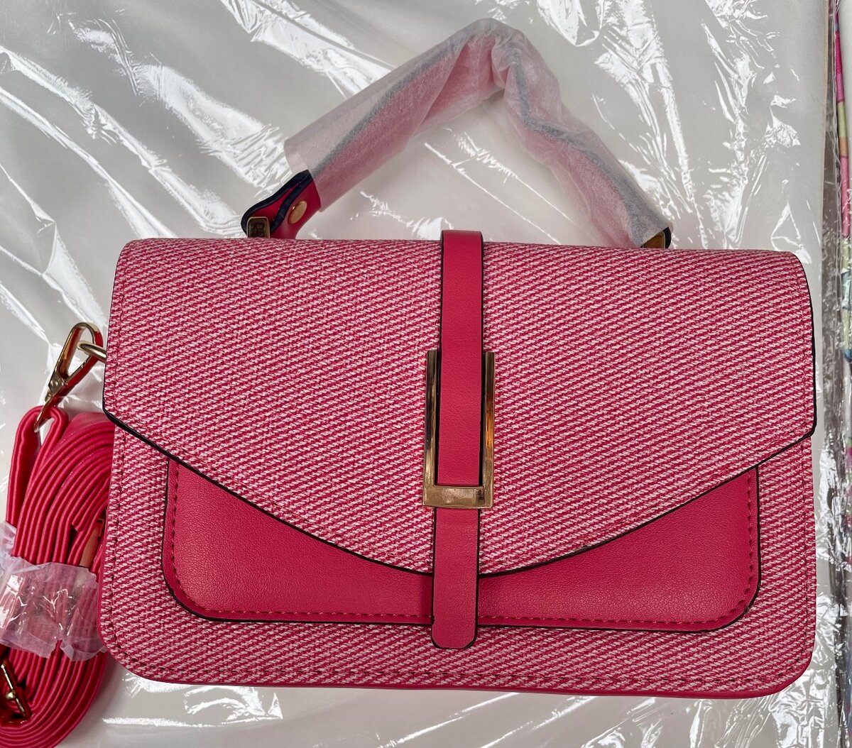 Sac à main rose élégant