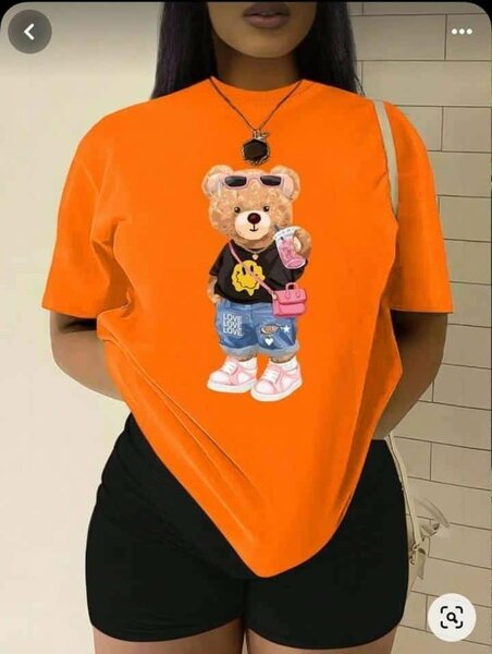 T-shirt graphique ours tendance