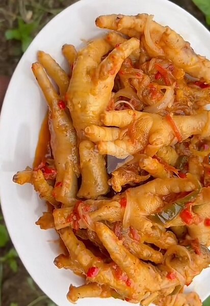 Pieds De Poulet Epicés