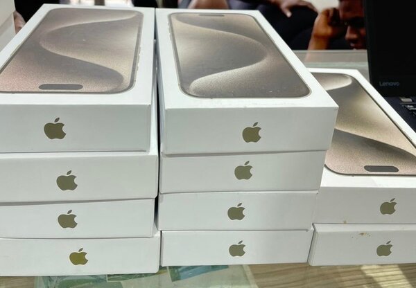 iPhone 15pro max 256GB