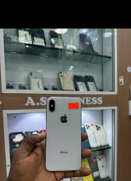 iPhone X Blanc 64 Go Débloqué