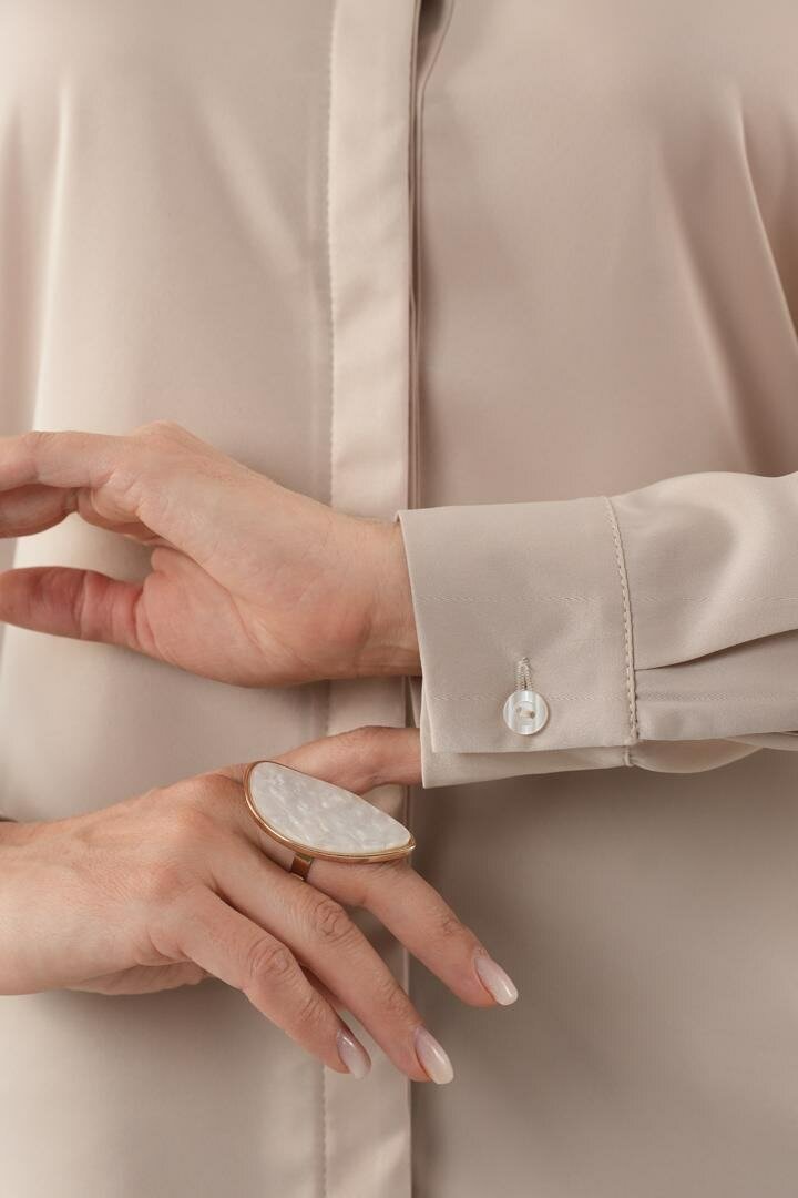 Шелковая рубашка