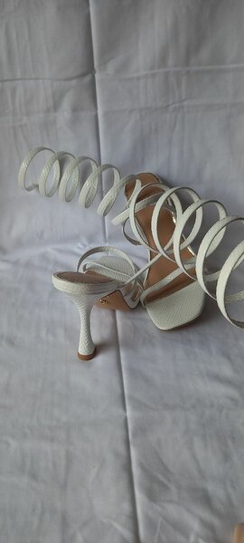 Sandales élégantes à talons pour femmes