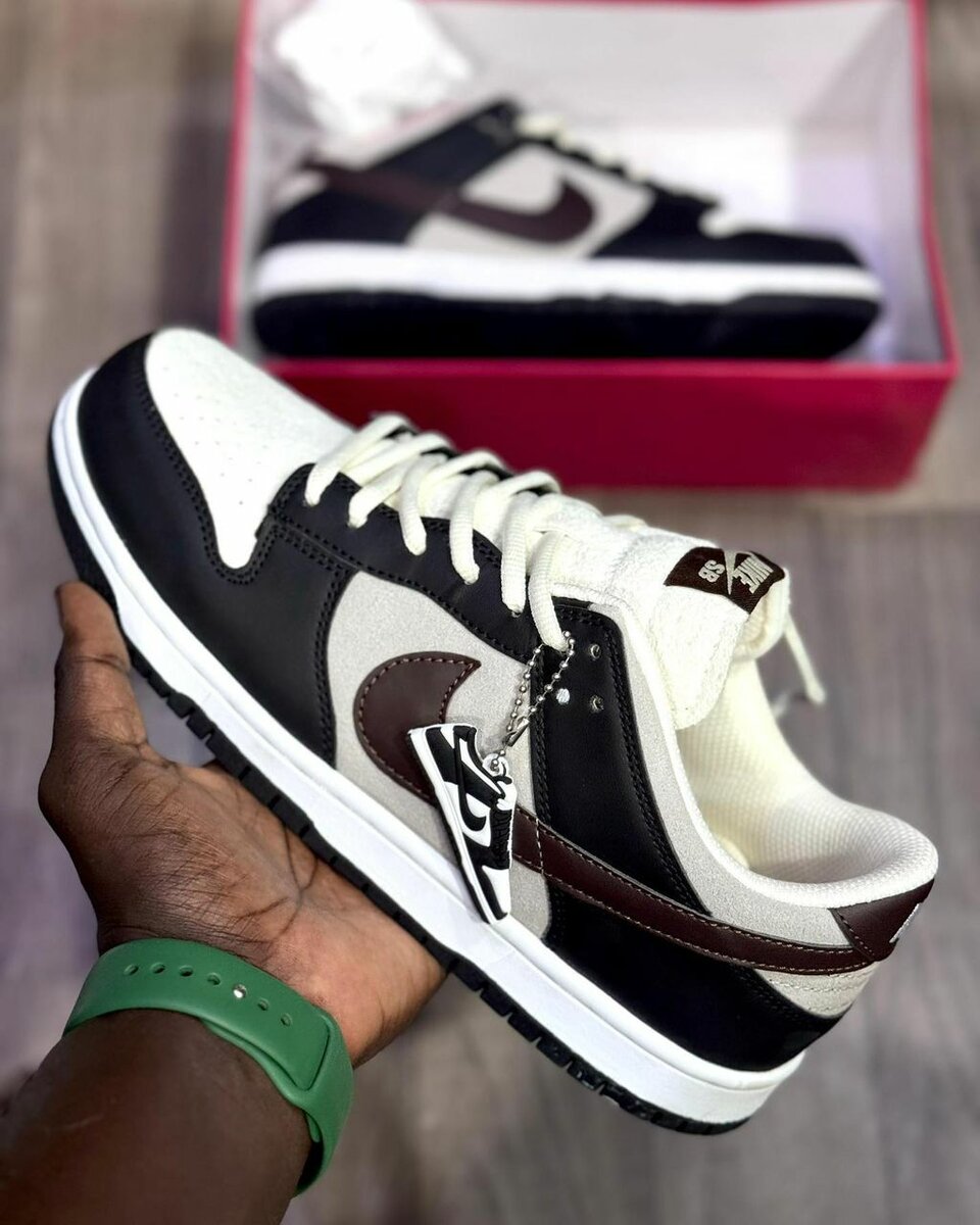 Nike Dunk Low SB 'Dark Chocolate'