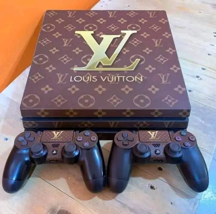 Console PS2 avec manettes