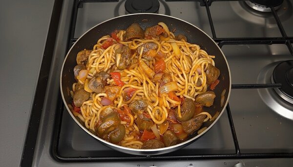 Pâtes aux légumes mijotés