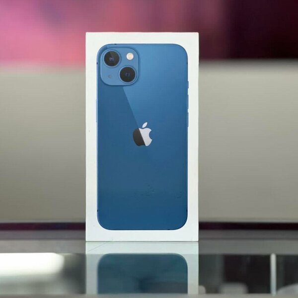 Brand New iPhone 13 *128GB