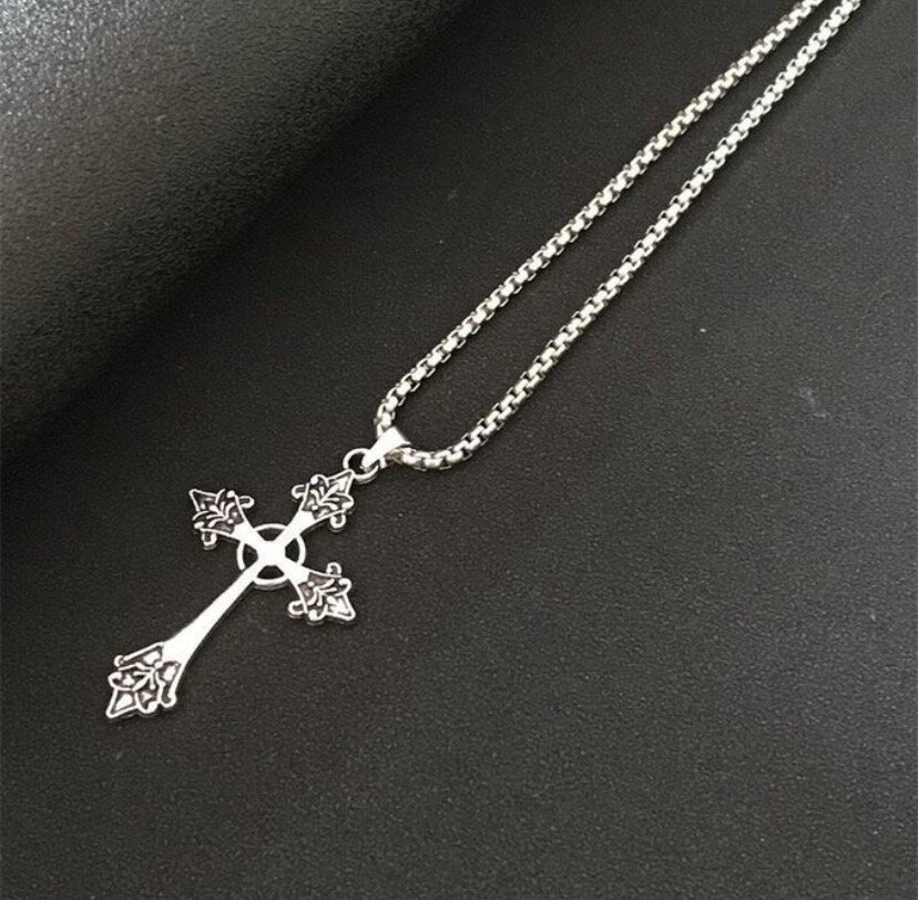 Collier Croix Argent Élégant