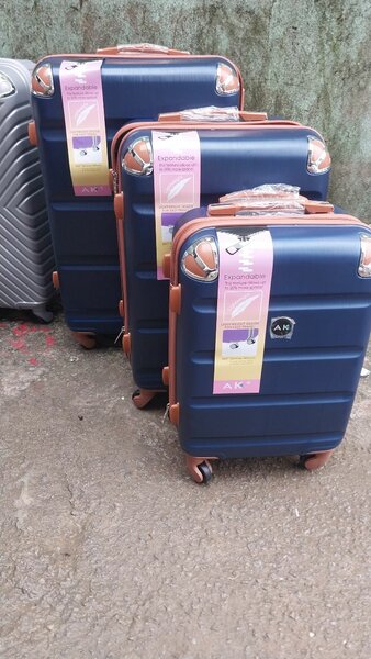 3 Valises rigides extensibles