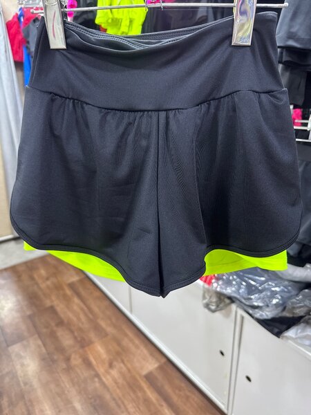 Двойные шорты для спорта