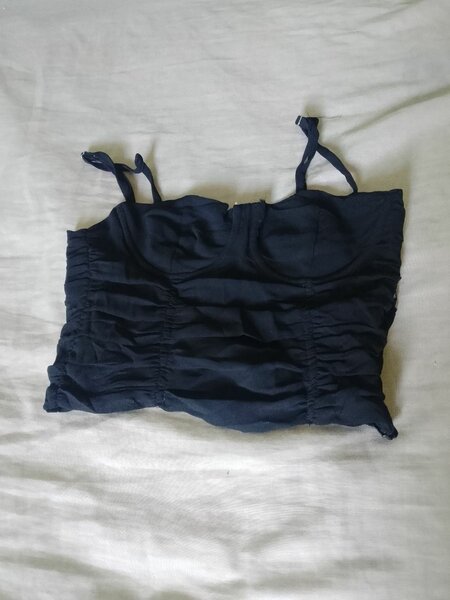 Top bustier noir élégant