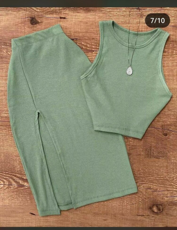 Robe côtelée élégante