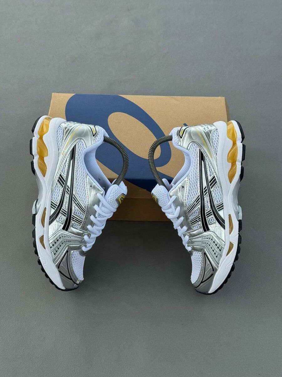 Chaussures Asics Kayano