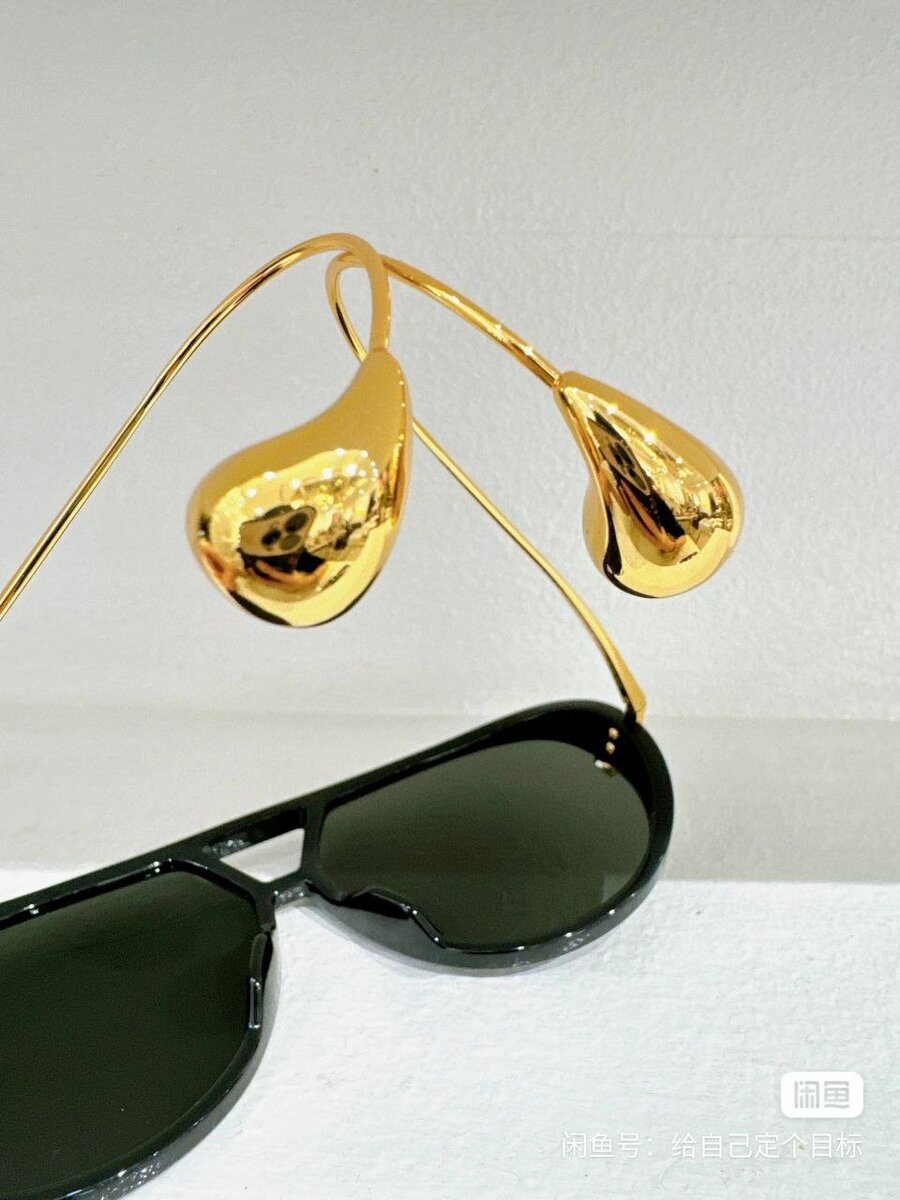 Женские олнцезащитные очки Bottega Veneta Aviateur Drop BV12