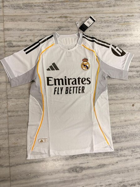Maillot Real Madrid Officiel