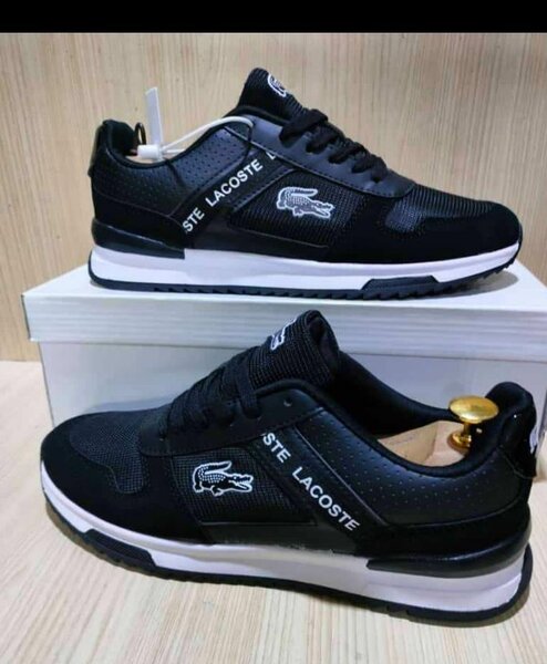 Chaussures Lacoste pour homme