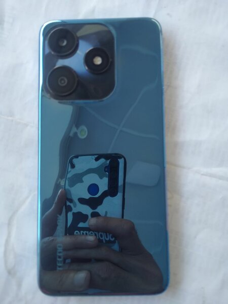 Tecno spark 10c (4GB/128GB)