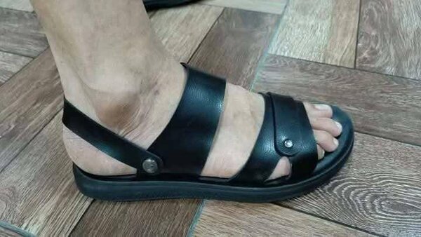 Sandales en cuir confortables