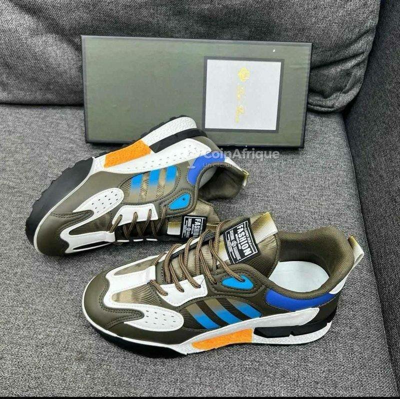 Chaussures Adidas originales pour homme