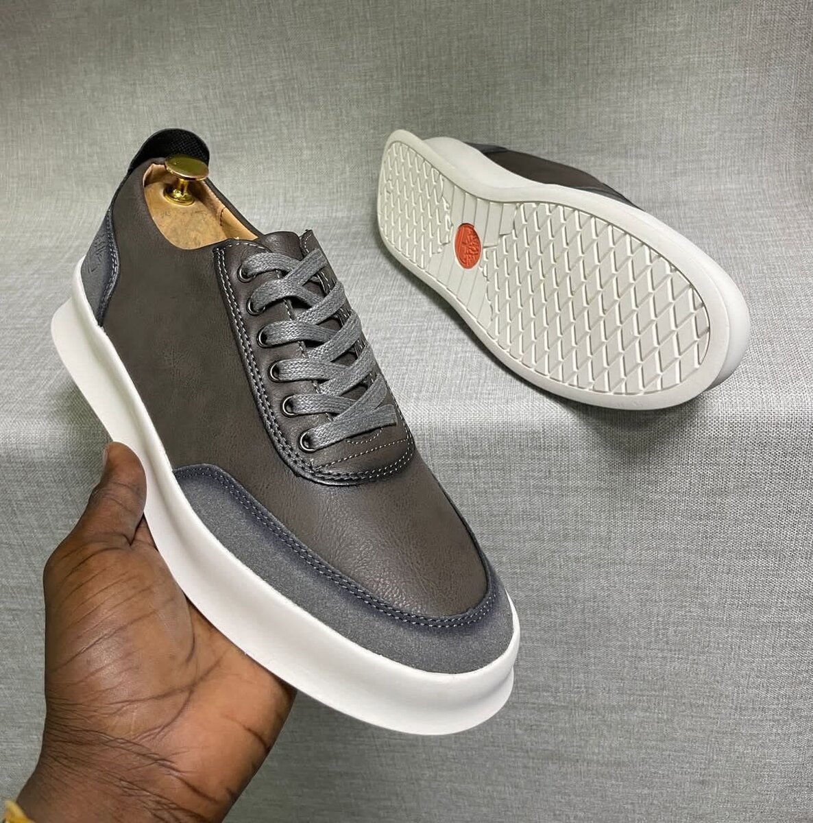 Sneakers en cuir élégants