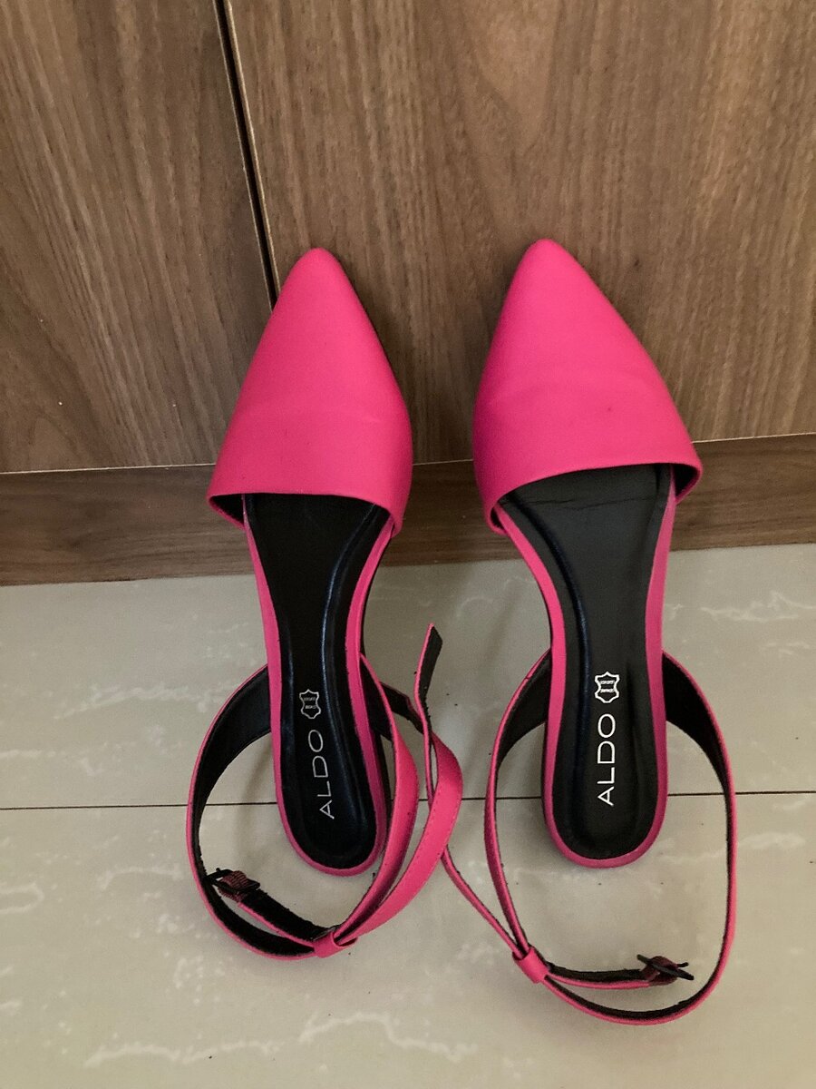 Pink Aldo flats