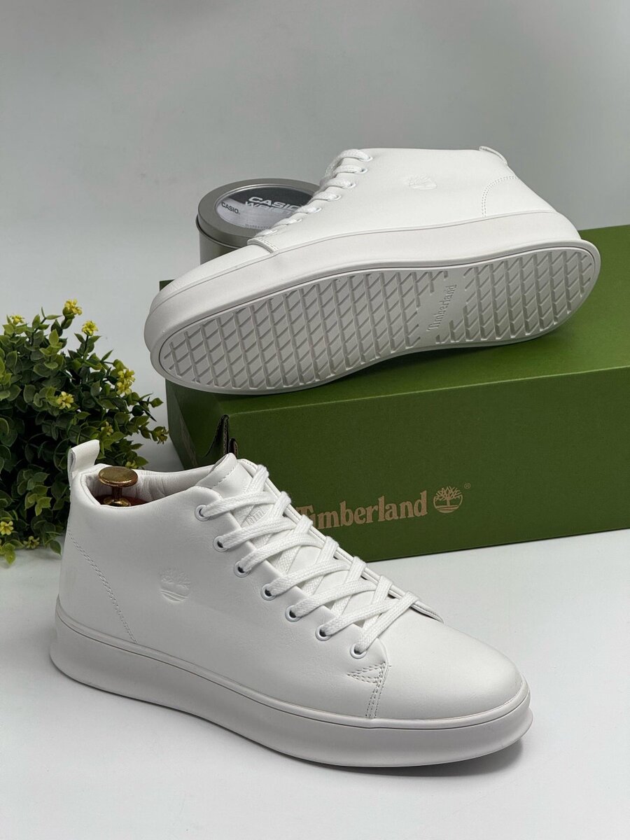 TIMBERLAND ALL WHITE