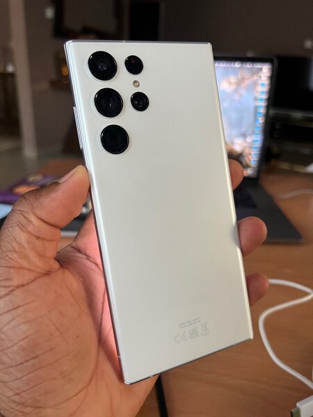 Samsung Galaxy S22 Ultra