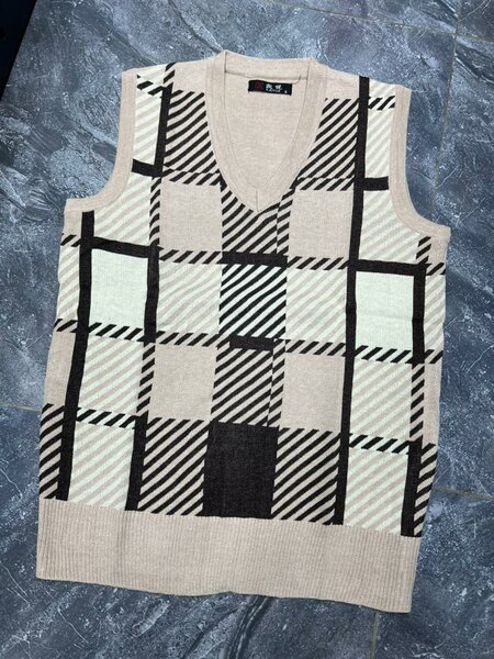 Men's Patterned Knit Vests