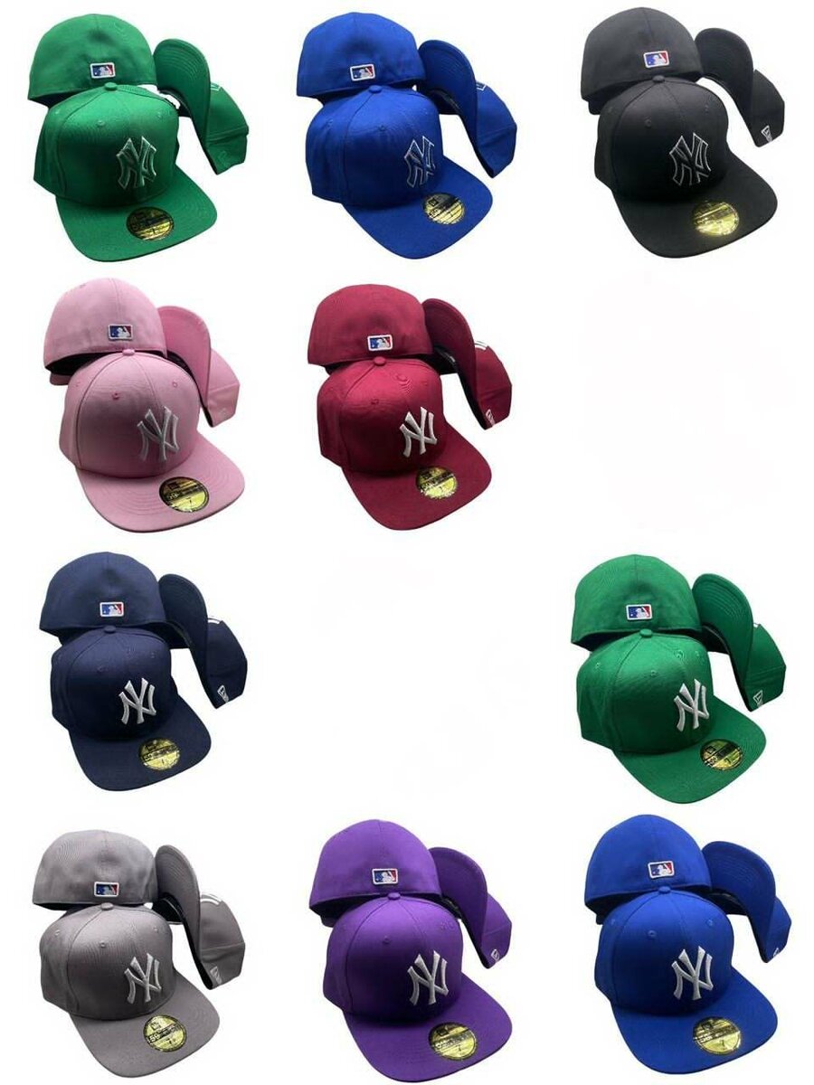 SNAPBACK  CAP