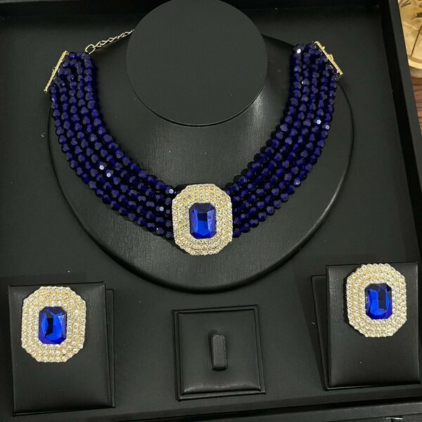 Jewellery set necklace