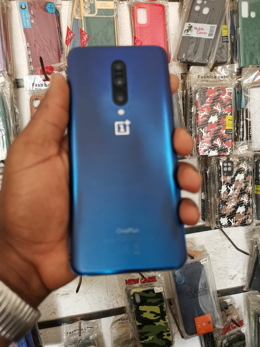 One plus 7pro UK product