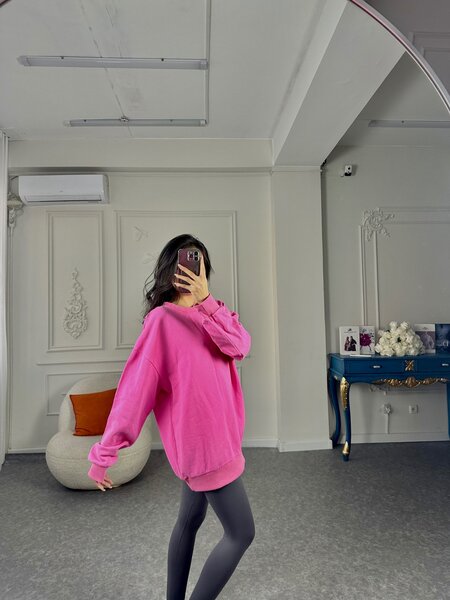 Свитшот оверсайз