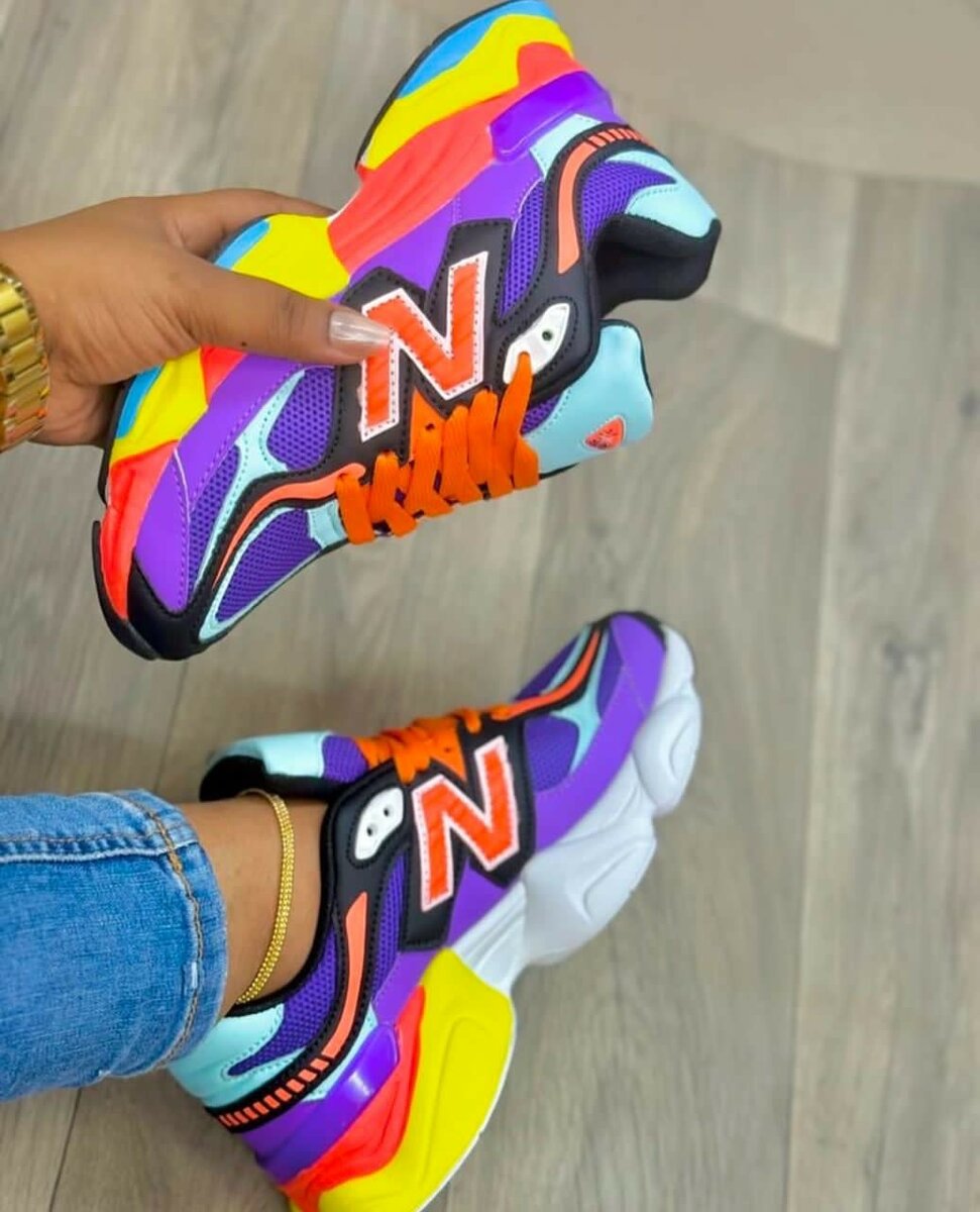 NEW BALANCE 9060