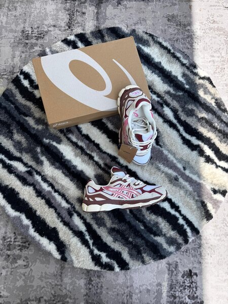 Baskets homme design moderne