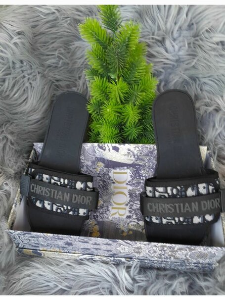 Christian Dior Slippers