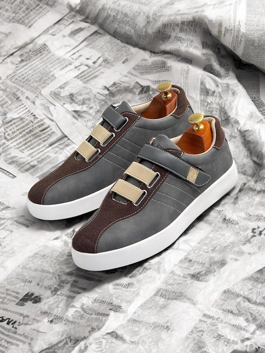 TIMBERLAND GREY AND COFFEE