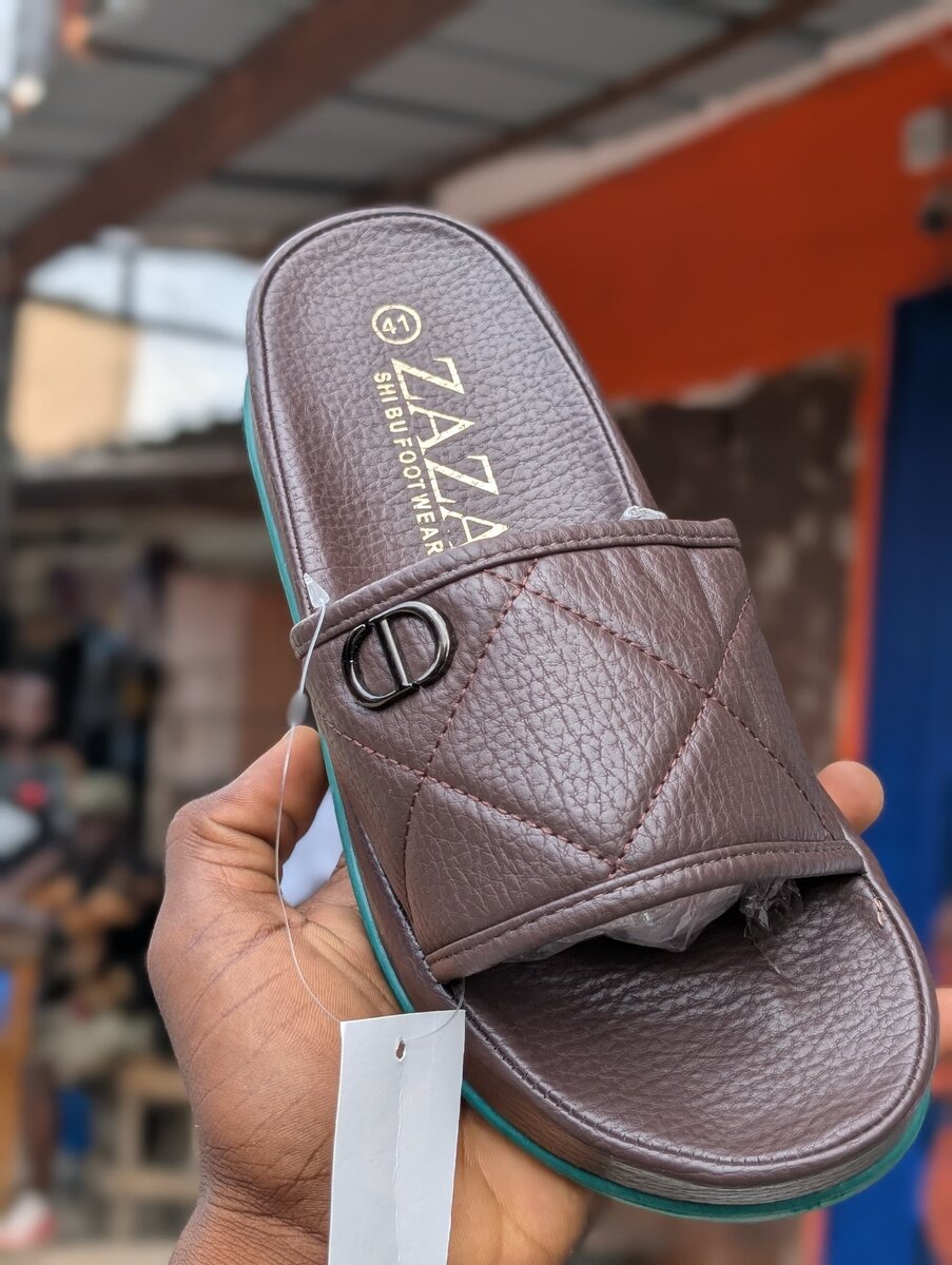 Zaza Mules en Cuir Élégantes